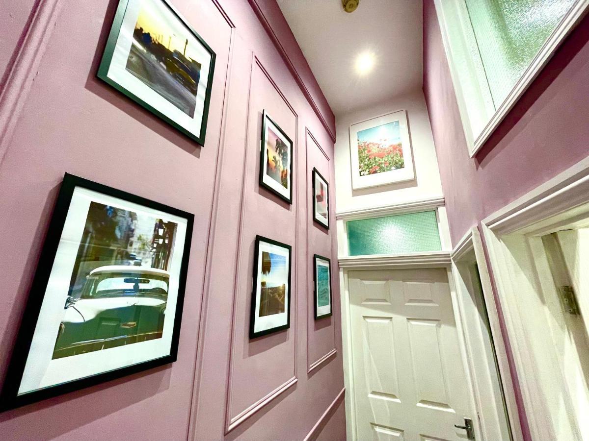 Adeamstays Provides Beautiful Centrally Located 1 And 2 Bed Apartments On Liverpools Boulevard Eksteriør billede